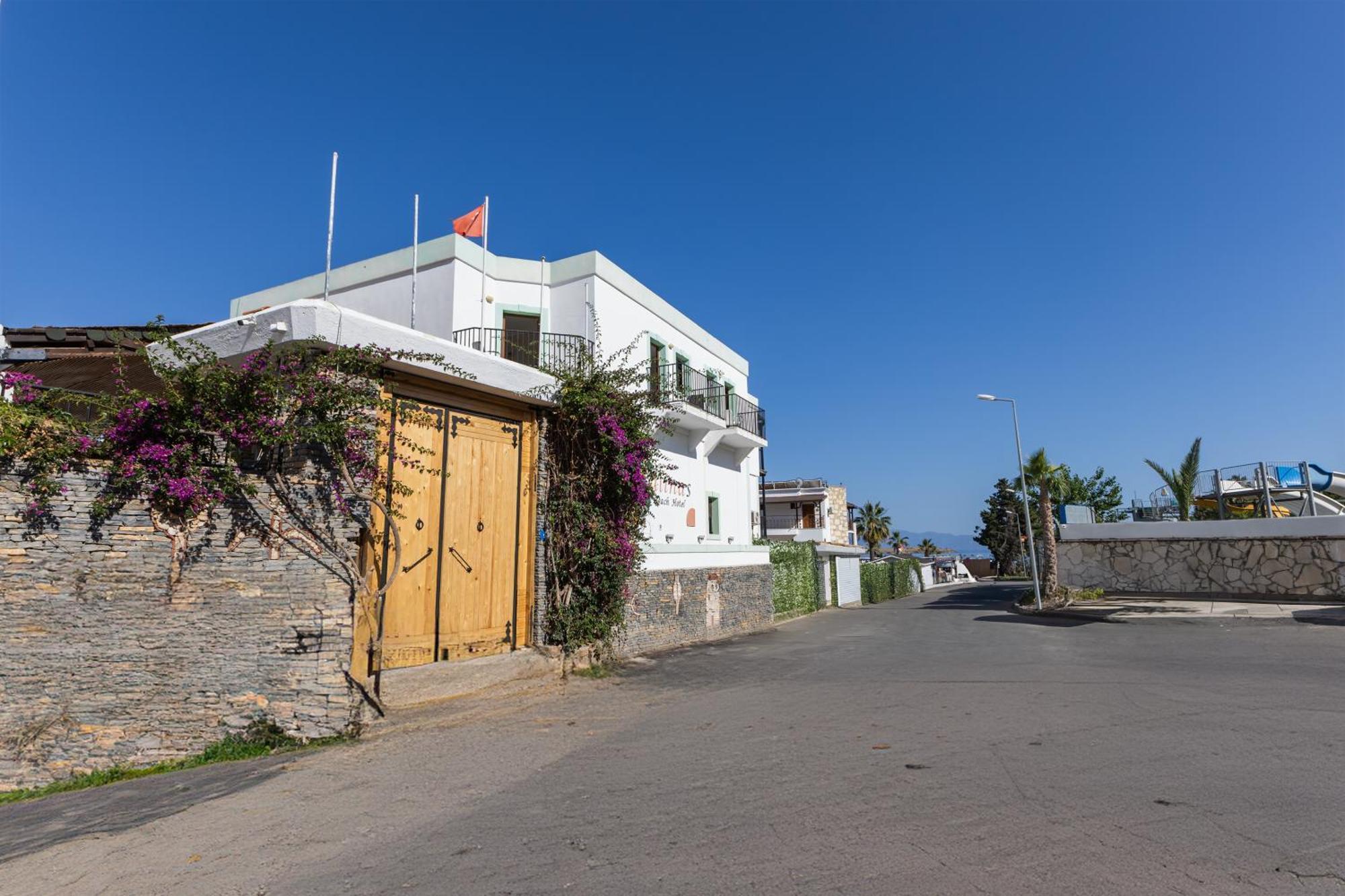 Salinas Beach Hotel Bodrum-Boutique Concept Gumbet Bagian luar foto