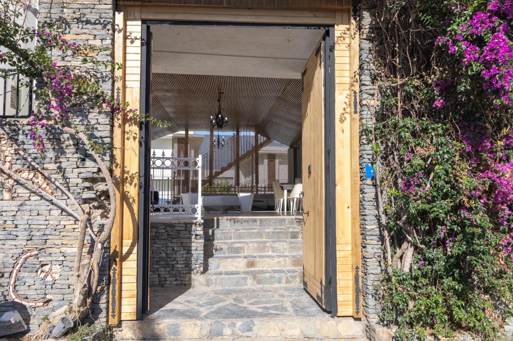 Salinas Beach Hotel Bodrum-Boutique Concept Gumbet Bagian luar foto